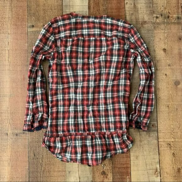 Abercrombie and Fitch womens size S red green white button down with front tie - Picture 8 of 9